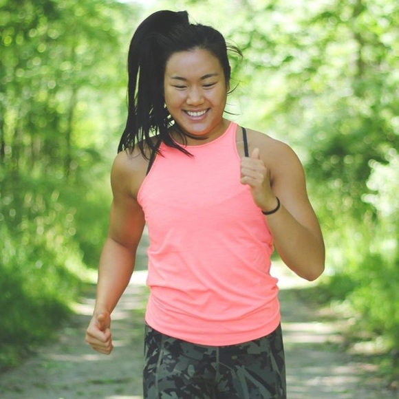 Lululemon Trapeze Twist Tank in 
Heathered Grapefruit - Picture 8 of 15